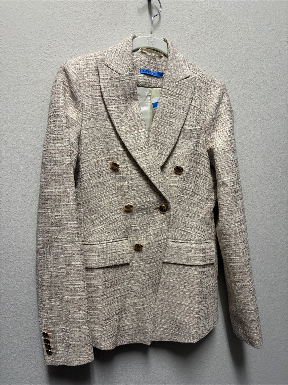 Woman’s Linen Blazer